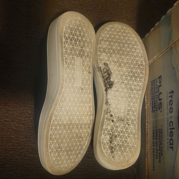 Steve Madden Slip-on - Picture 2 of 2